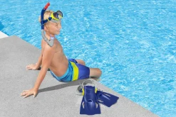 Bestway Swim Gear< Crusader Dark Blue Unisex Youth Snorkel Set With Fins, Ages 7+