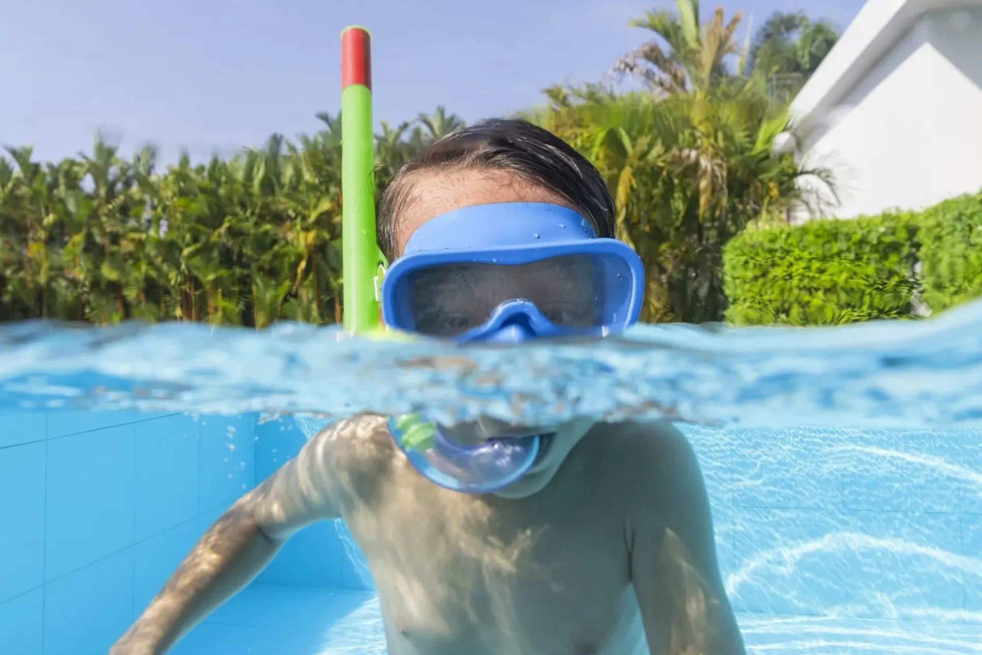 Bestway Swim Gear<® Crusader Essential Child 3+ Snorkel Set With Fins