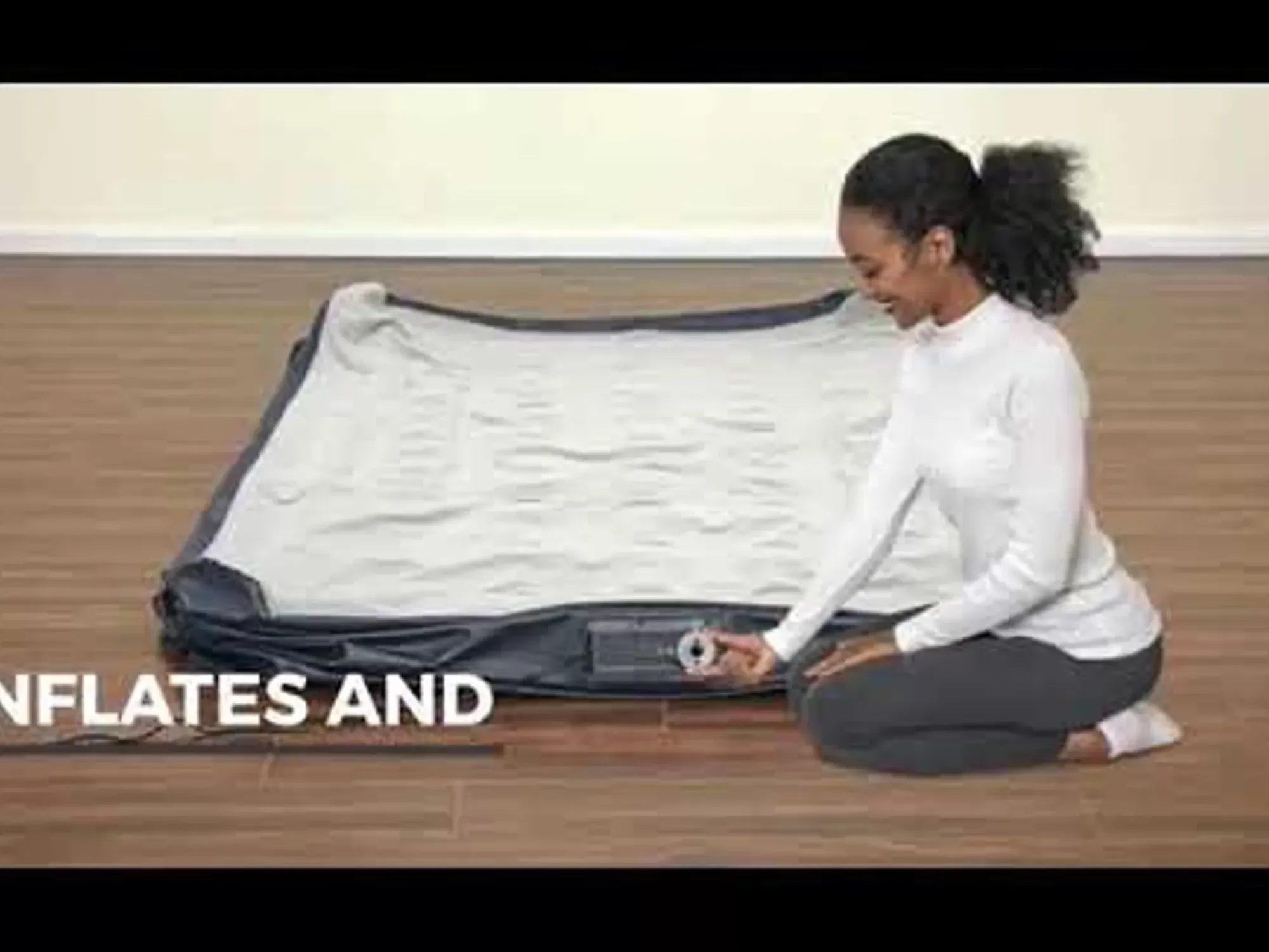 Bestway Indoor Air Mattresses< Essential Comfort Air Mattress Queen 18" With Built-In Ac Pump And Antimicrobial Coating