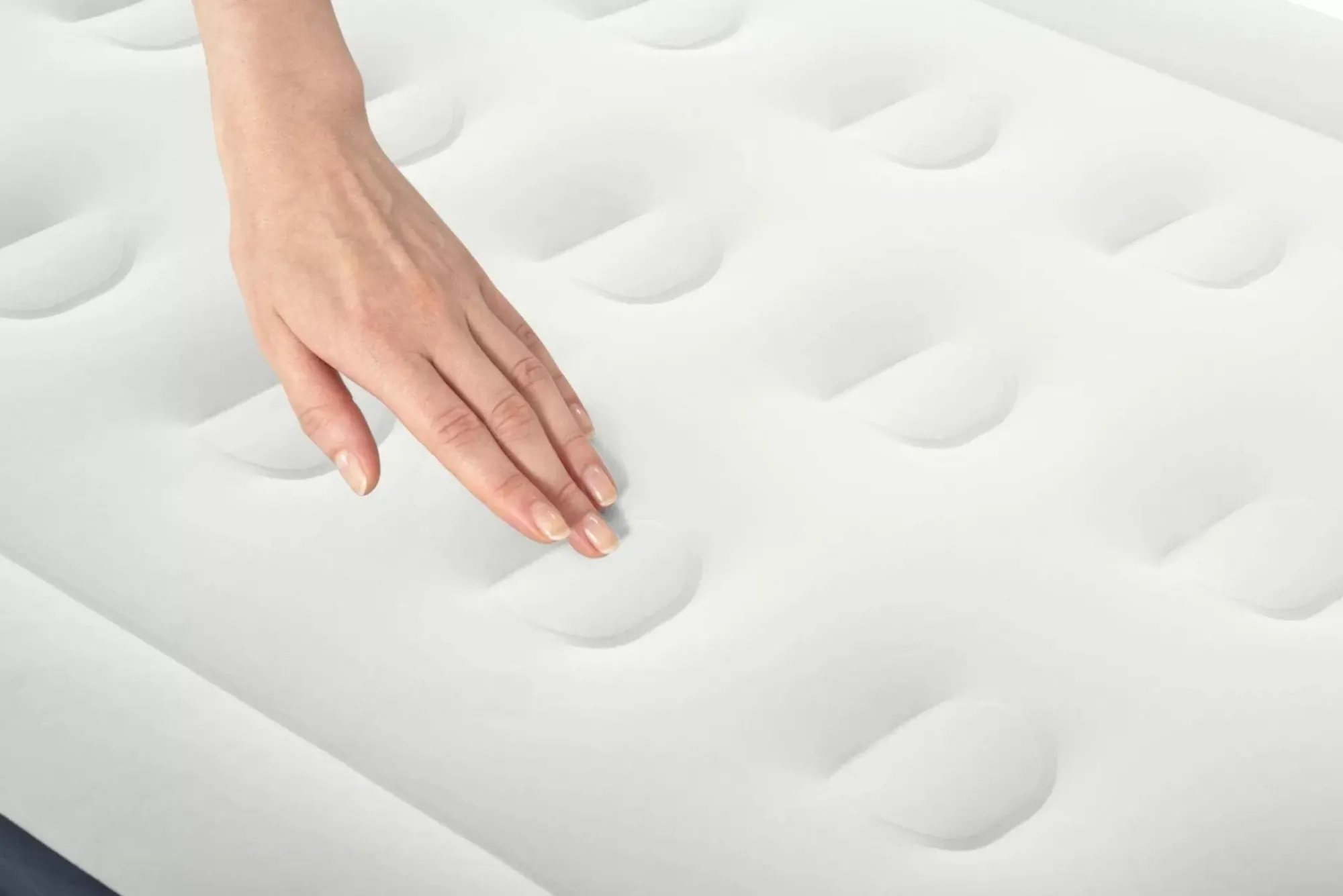 Bestway Indoor Air Mattresses< Essential Comfort Air Mattress Twin 18" With Built-In Ac Pump And Antimicrobial Coating