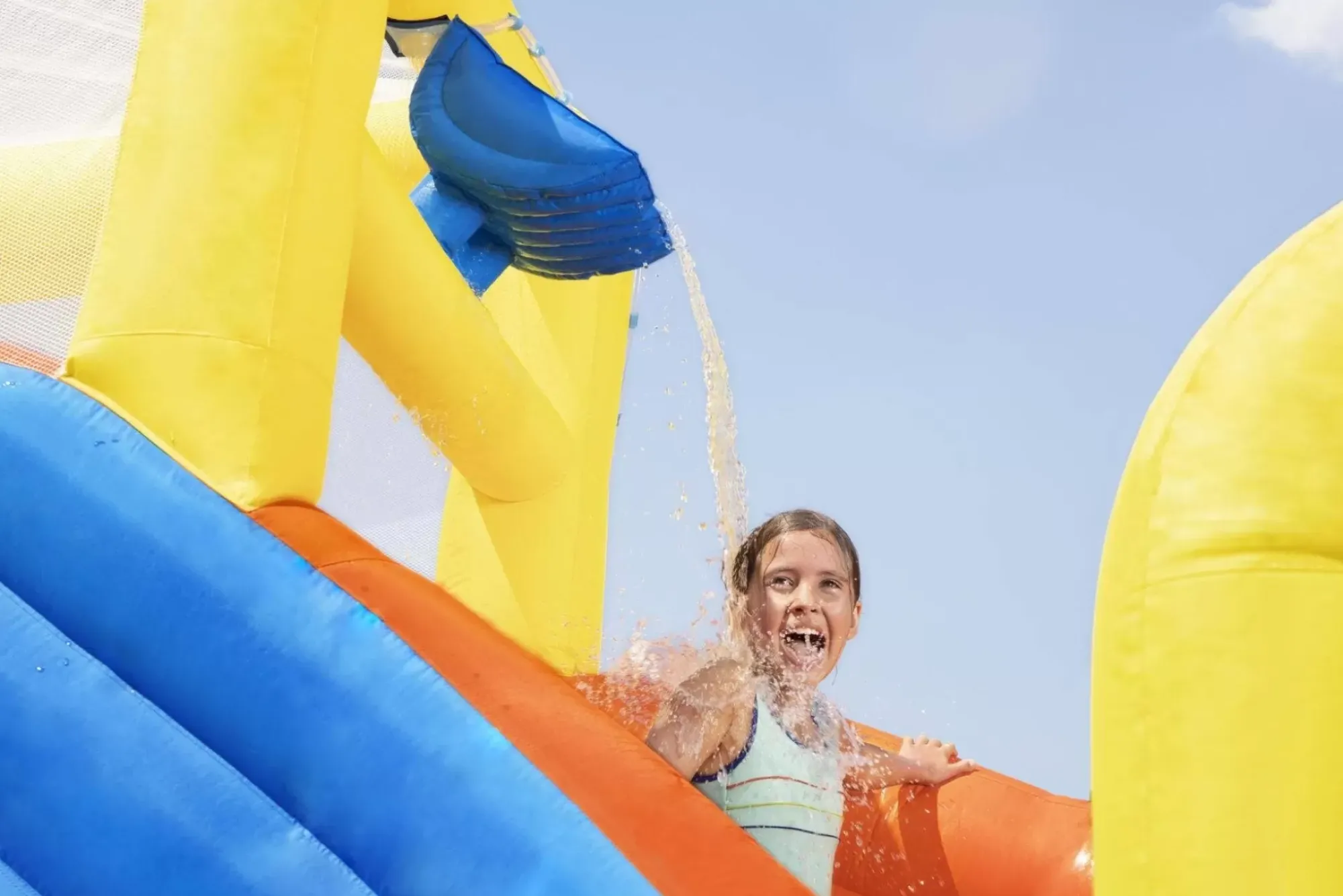 Bestway Mega Water Parks< H2Ogo! 18' Super Speedway Child Inflatable Water Park
