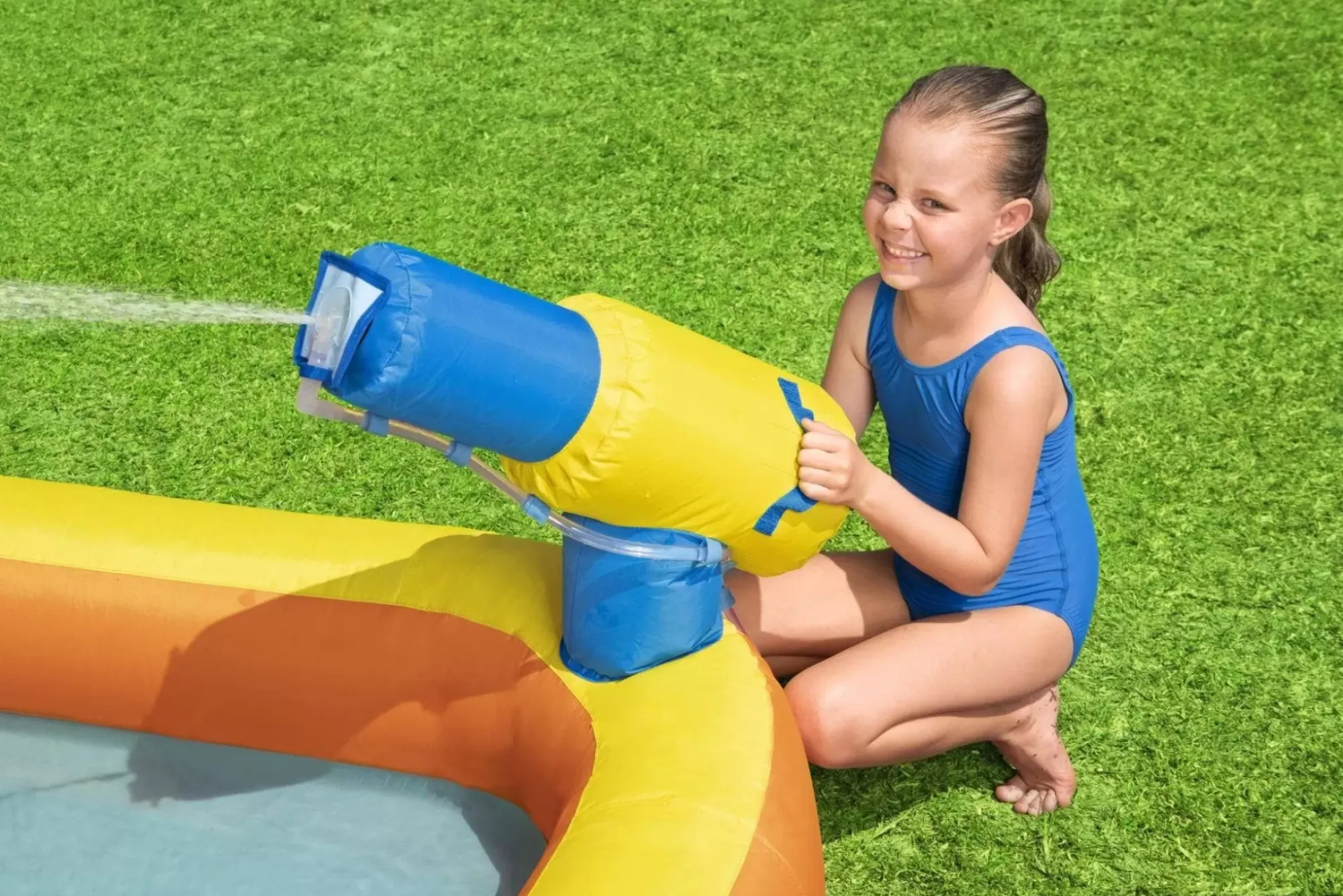 Bestway Mega Water Parks< H2Ogo! 18' Super Speedway Child Inflatable Water Park