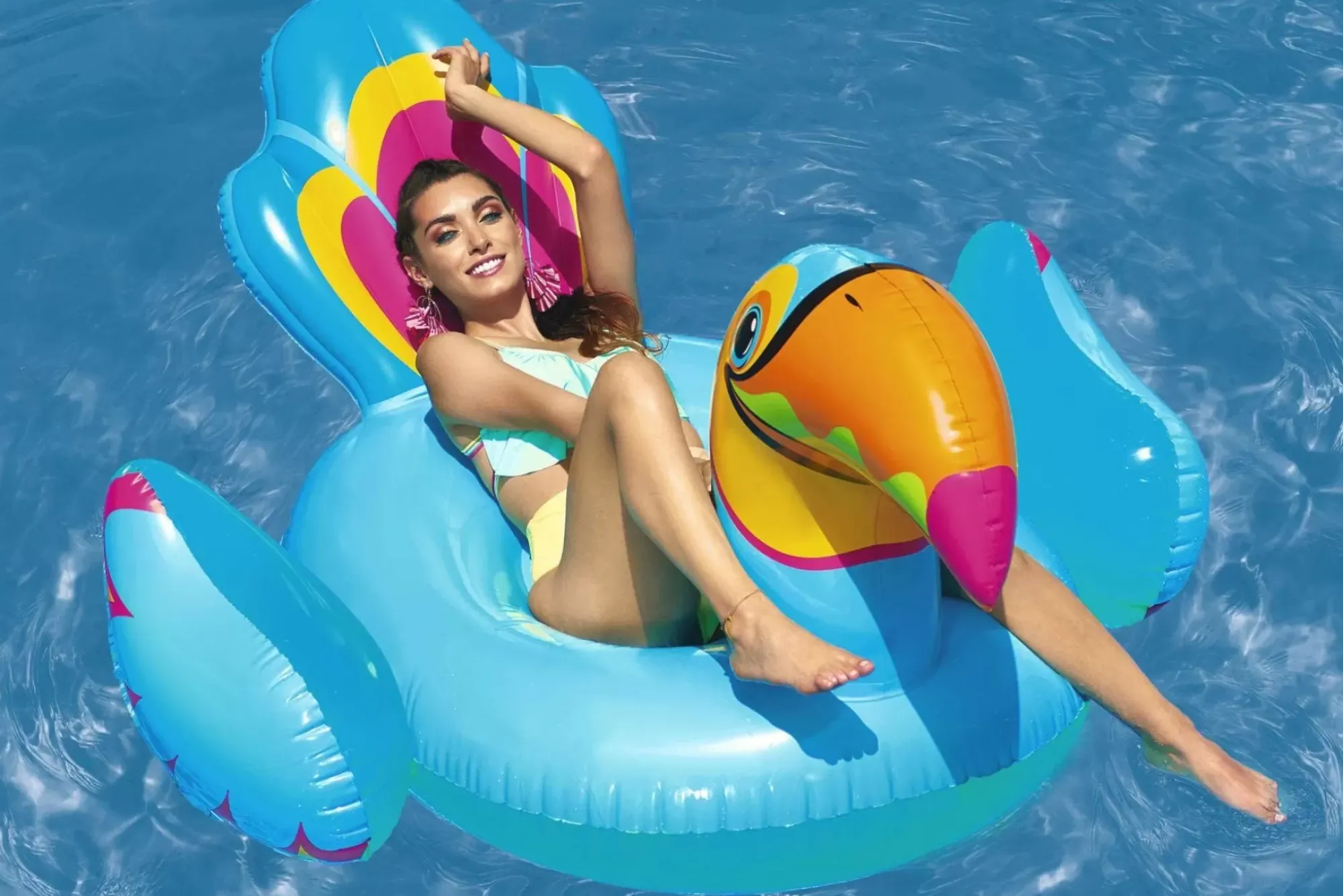 Bestway Pool Floats< H2Ogo Tipsy Toucan Ride-On Inflatable Pool Float