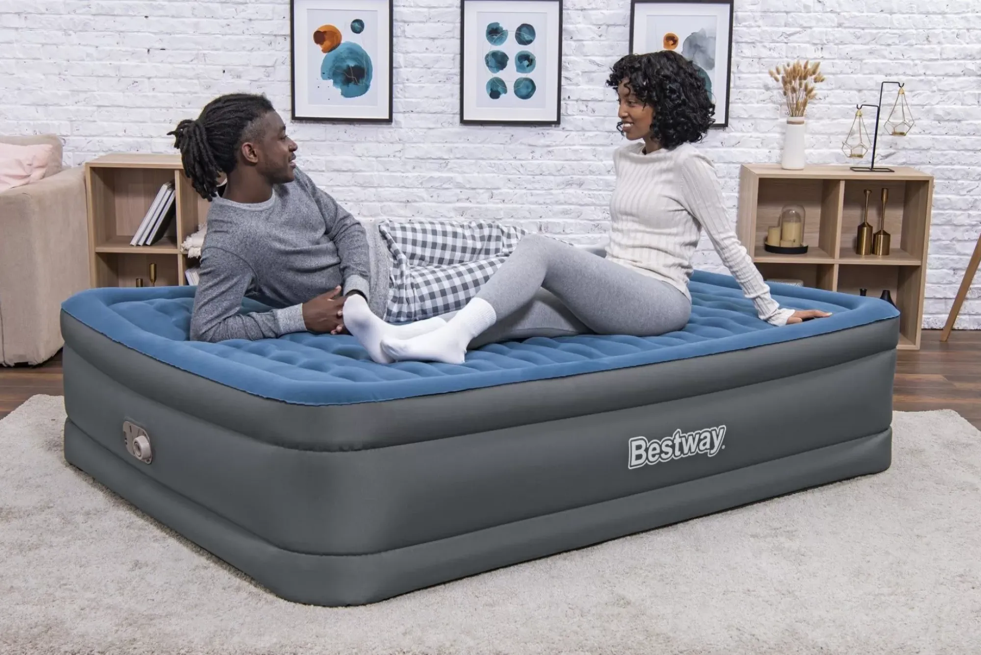 Bestway Indoor Air Mattresses< Tough Guard Air Mattress Queen 18 With Built-In Ac Pump And Antimicrobial Coating