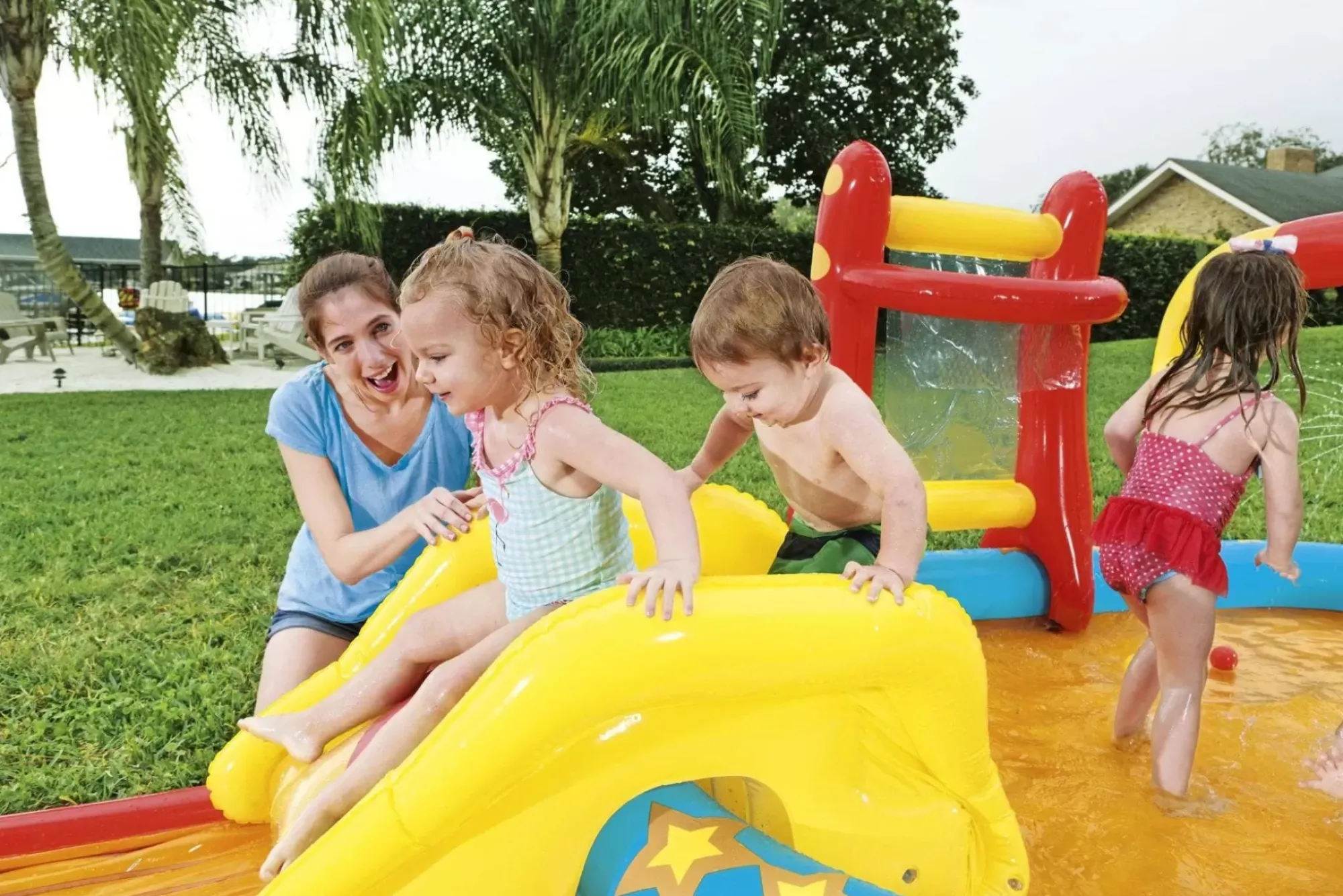 Bestway Kiddie Pools<H2Ogo! Lil' Champ Play Pool Center
